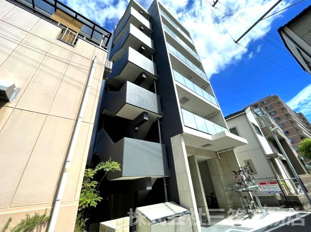 セレコート寝屋川本町の外観