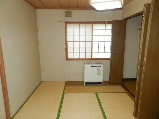 ライズィングサンの和室