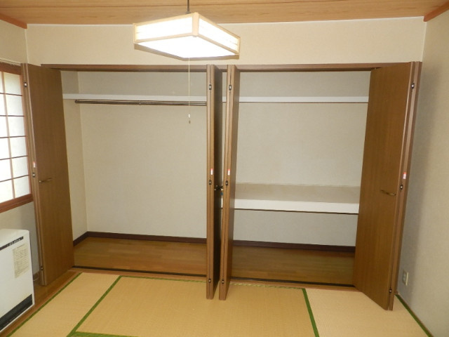ライズィングサンの内装