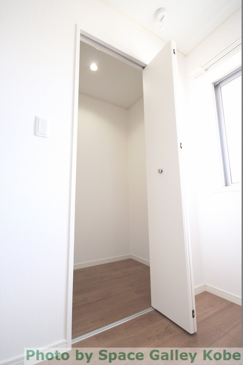 クロノスの収納|※お部屋により仕様が異なる場合があります※