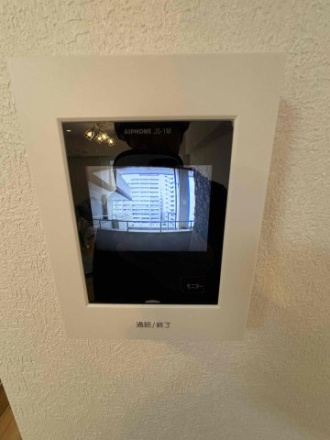 ハイマート西千葉の防犯設備|モニター付きインターホンです