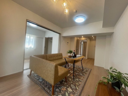 プレジデント９８の居間・リビング|リビングです