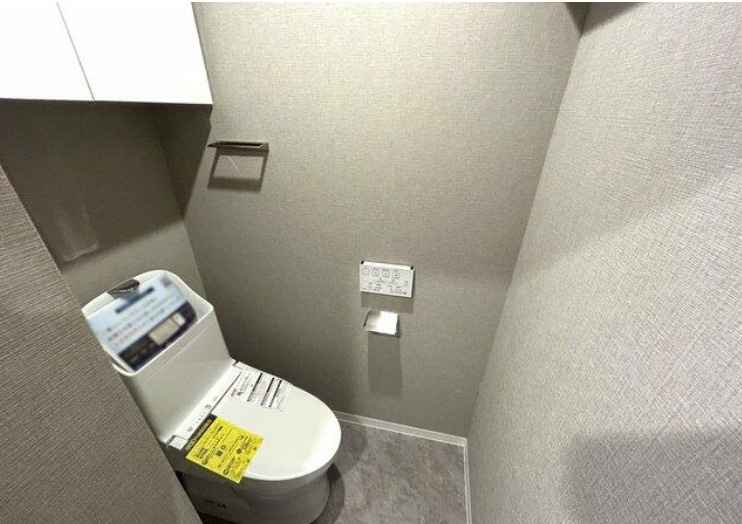 プレジデント９８のトイレ|清潔感のあるトイレです