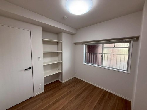 三田狭山ガーデンの洋室|個人の部屋や寝室として使える洋室です