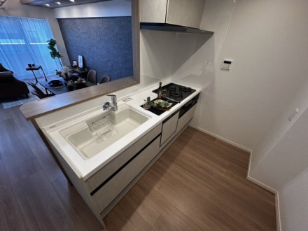 ライオンズマンション津田沼第２のキッチン|会話の弾む対面式キッチン