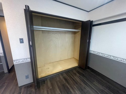 コスモ鶴瀬ステーションスクエアの収納|大きなものも収納できそうです