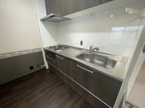 コスモ鶴瀬ステーションスクエアのキッチン|お料理しやすいキッチンです