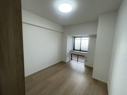 ロータリーパレスアリーラ春日部の洋室|個人の部屋や寝室として使える洋室です