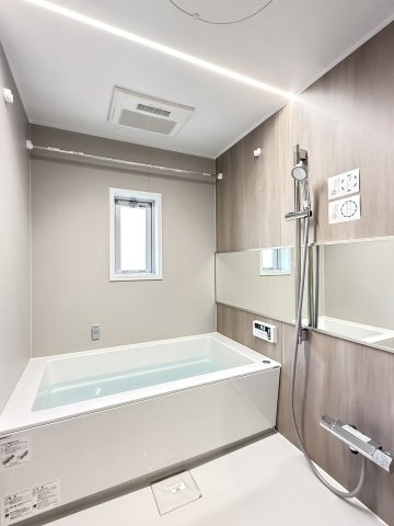 サンクタス・グロウヒルズの浴室|日々の疲れを癒すお風呂付です