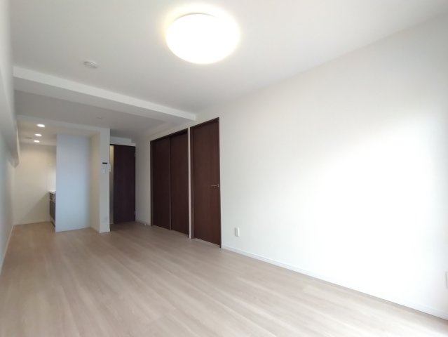 ニュー目黒フラワーマンションの居間・リビング|使いやすい居間です