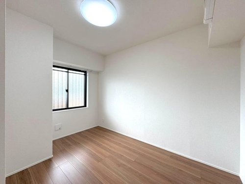 レクセル朝霞の洋室|ゆったりした洋室です