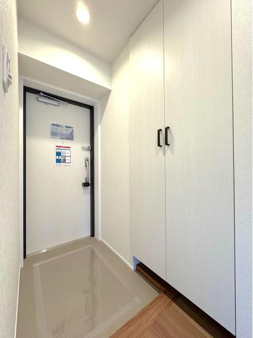レクセル朝霞の玄関|シンプルで使いやすい玄関です