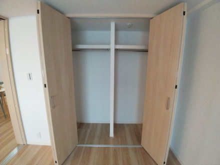 エンゼルハイム浦和中尾の収納|全居室に収納スペースがあります
季節の物や家族の趣味用品等をスッキリできますね