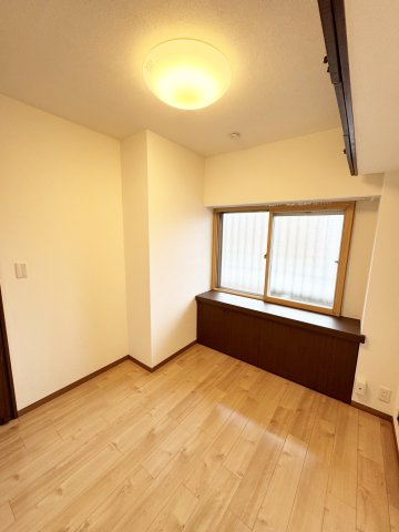 新所沢サンハイツの洋室|ゆったりした洋室です