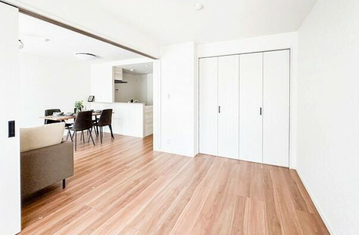 サンライフ東川口の洋室|コンパクトで使いやすい洋室です