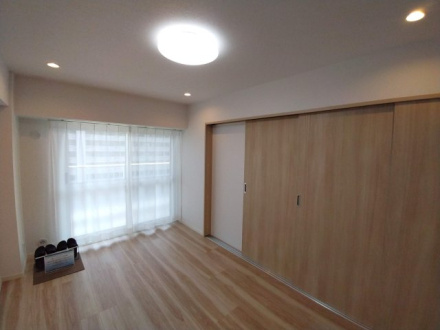 草加松原ハイツＡ棟の洋室|コンパクトで使いやすい洋室です