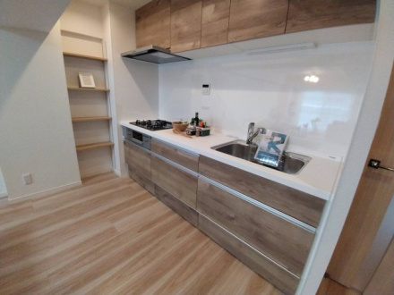 草加松原ハイツＡ棟のキッチン|お料理しやすいキッチンです