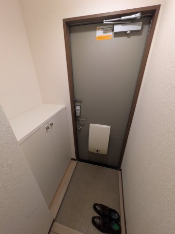 フォレストAの玄関