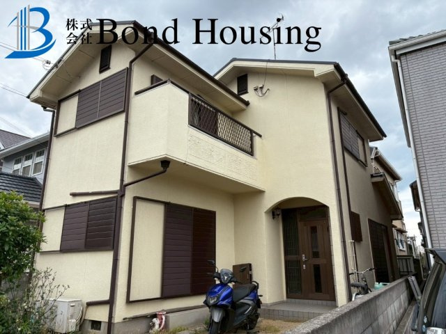 オール電化住宅・全室収納付き・魚住町清水　築29年の外観