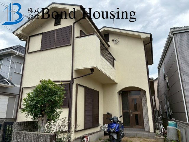オール電化住宅・全室収納付き・魚住町清水　築29年の外観