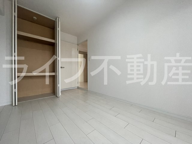 フォルム石切さくら坂の寝室|落ち着いて過ごせるお部屋なので、寝室にいかがでしょうか