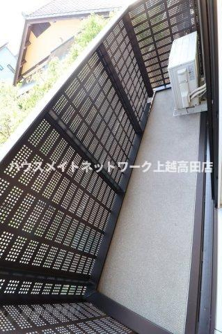 ライフコート上越のバルコニー|バルコニー