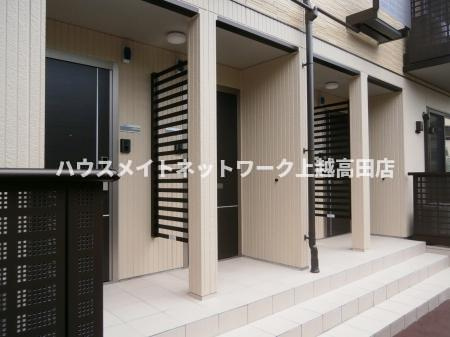 ライフコート上越のエントランス|エントランス