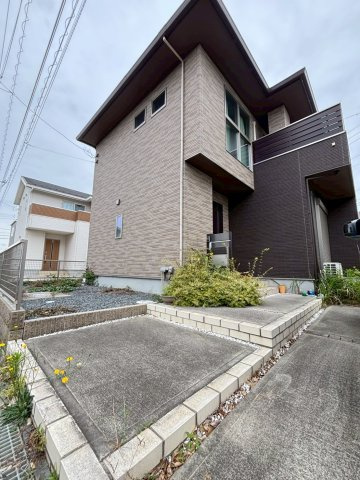 ひたちなか市大字足崎　オール電化住宅の外観