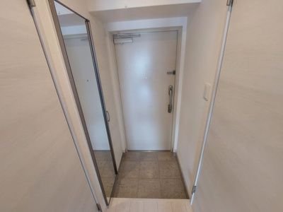 【玄関】 | レジス箱崎東 | 別号室の写真になります。現況優先。