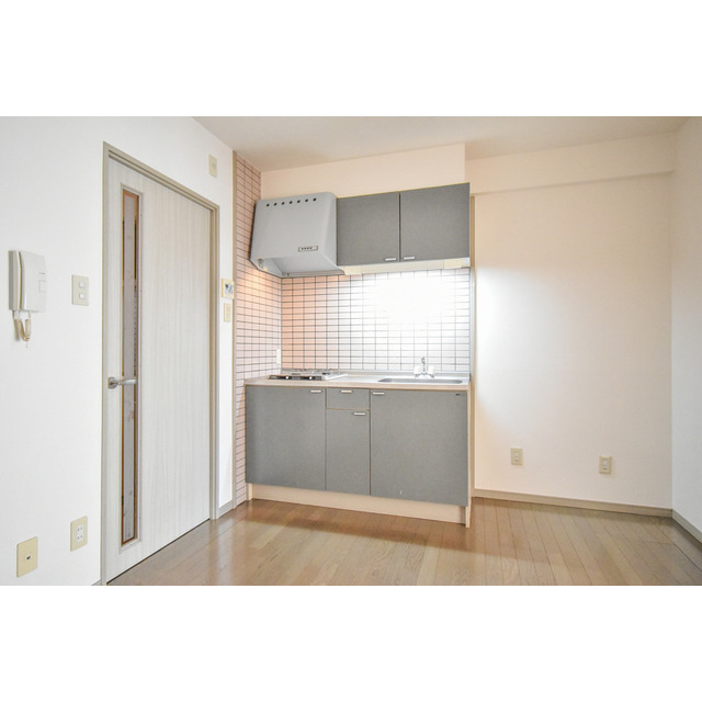 イングミー壱番館の居間・リビング