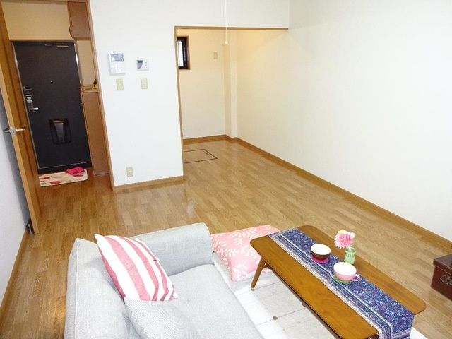 ベイサイドパレス横浜の居間・リビング|リビング