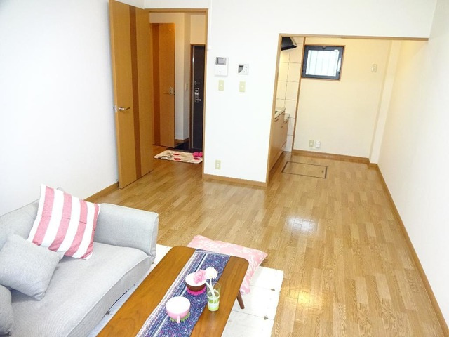 ベイサイドパレス横浜の居間・リビング|リビング