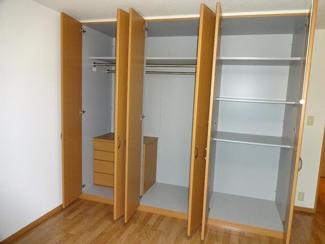 ベイサイドパレス横浜の収納|クローゼット