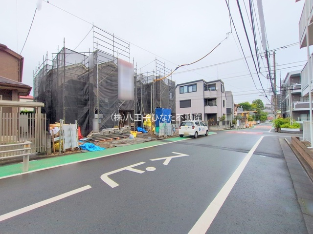 祝　成約済み　八王子市　台町　新築戸建て　２４ー３期の前面道路含む現地写真|～仲介手数料無料☆八王子ひなた不動産～八王子市台町　新築戸建て