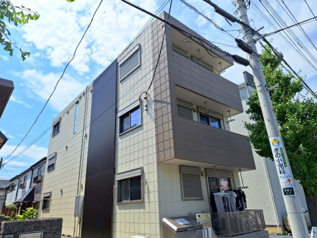 メゾン　ファミリア
