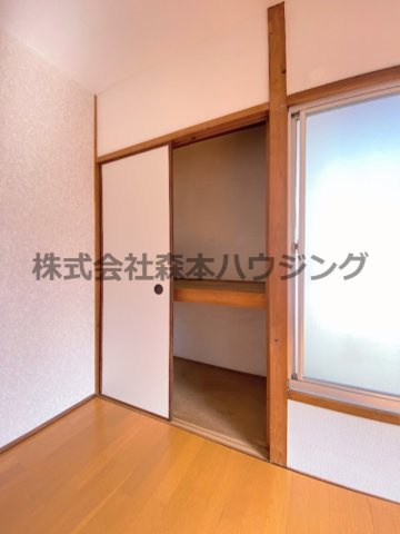 【収納】 | 　寝屋川市田井町28貸家 | 十分な収納スペースがあります