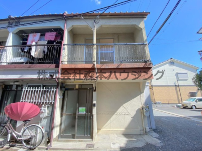 【外観】 | 　寝屋川市田井町28貸家 | 外観は落ち着いています