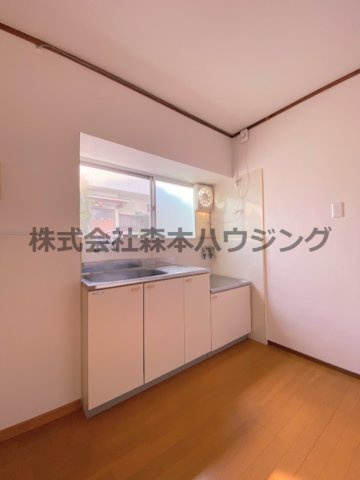 【キッチン】 | 　寝屋川市田井町28貸家 | きれいなキッチンです