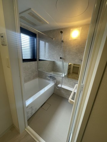 ネストピア福岡空港駅前の浴室