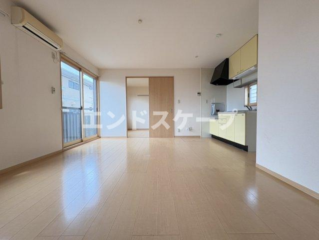 ドルチェの居間・リビング|高崎、前橋のお部屋探しはエンドスケープまで！お客様の理想お聞かせ下さい♪