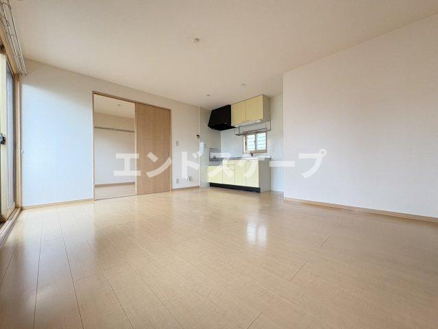 ドルチェの居間・リビング|高崎、前橋のお部屋探しはエンドスケープまで！お客様の理想お聞かせ下さい♪