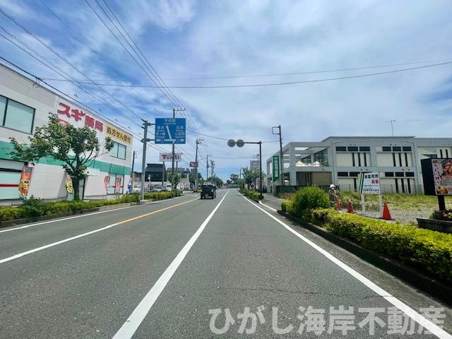 大磯町高麗　売地の前面道路含む現地写真|現地外観