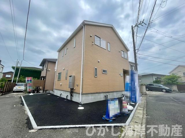 平塚市広川　新築戸建の前面道路含む現地写真|現地外観