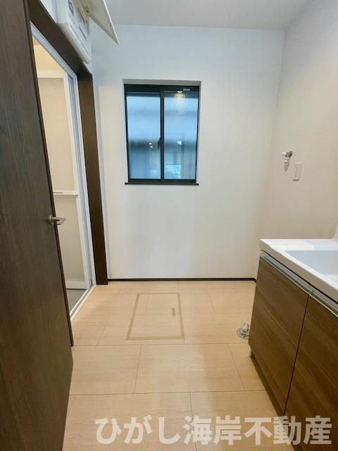 平塚市広川　新築戸建　全４棟の脱衣所|脱衣スペース