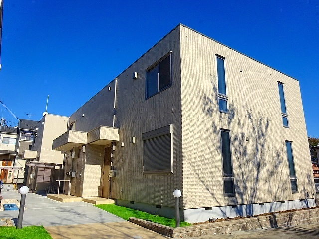 ヘーベル ティーア Ｂのエントランス|★現地待ち合わせでご案内も可能です★