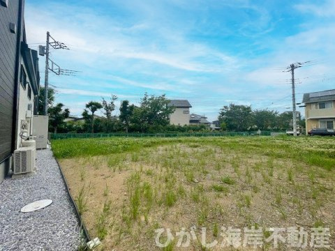 平塚市長持　売地の前面道路含む現地写真|現地外観