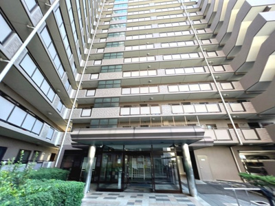 【外観】 | ファミールハイツ上野Ⅲ番館 | 西友まで徒歩４分！万代まで徒歩５分！お買い物に便利な立地ですよ！