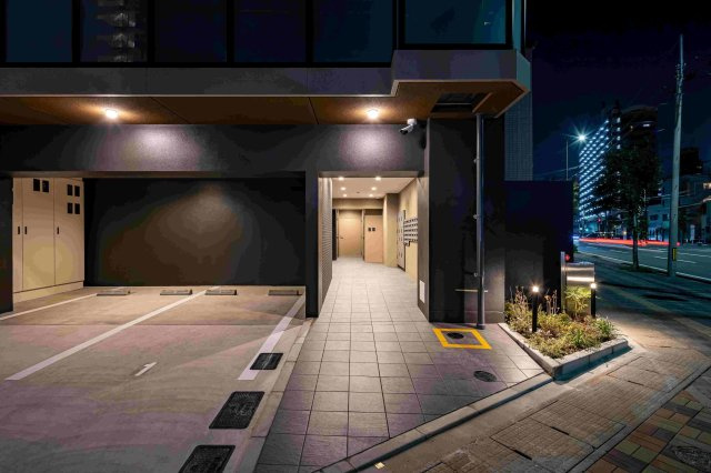 サードプレイス吉塚駅前のエントランス