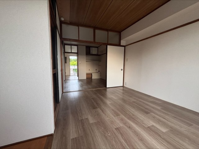 アップル都町の内装