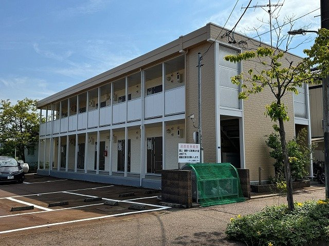 レオパレスクレベールの外観